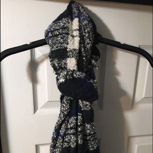 Cato chunky infinity scarf